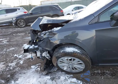 2018 Subaru Impreza 2.0I Premium z USA, uszkodzony, nr VIN 4S3GKAB60J3603806